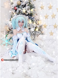 Potato Godzilla NO.026 Snow Miku(21)